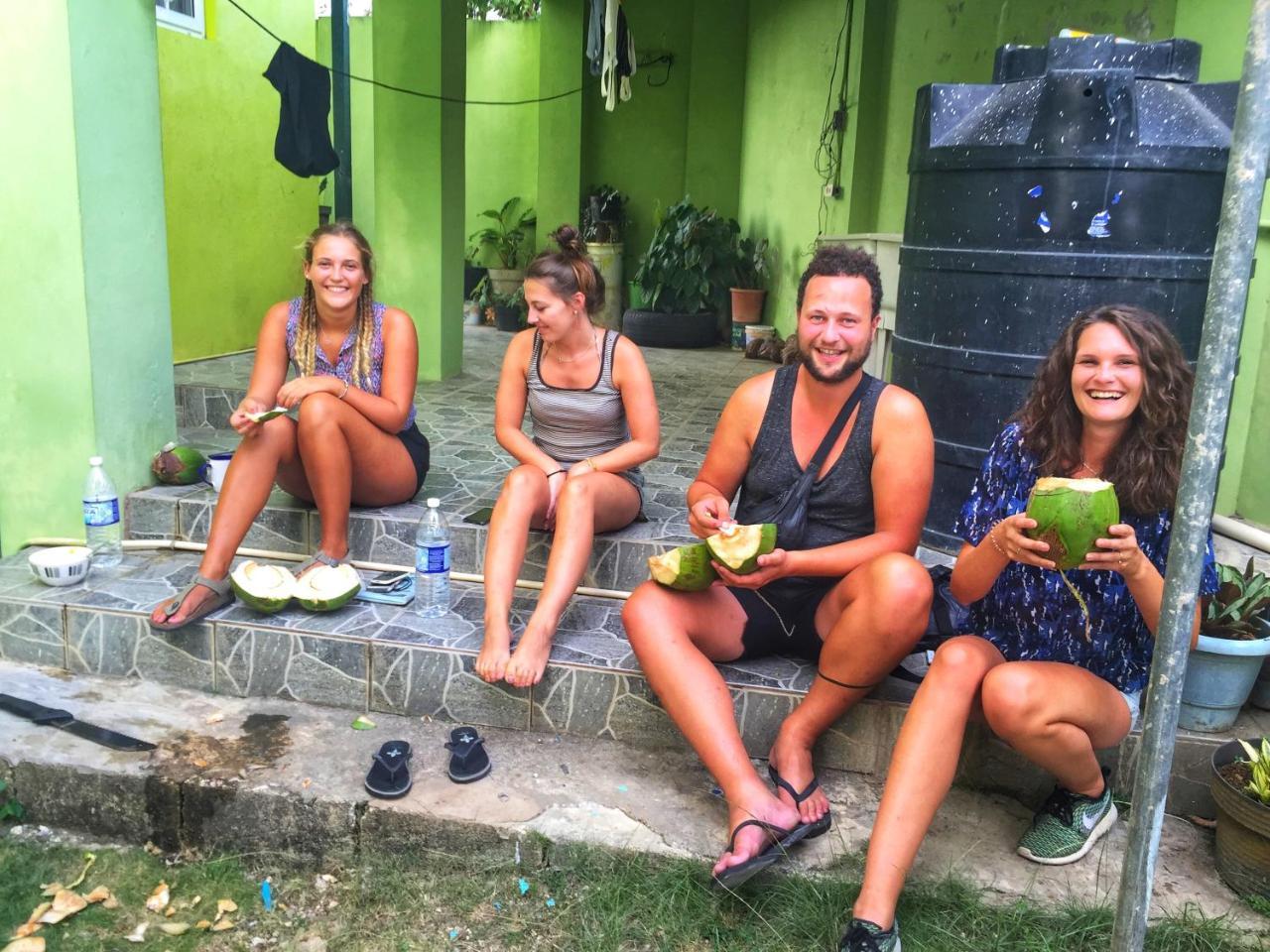 Yaad Hostel Montego Bay Exterior photo